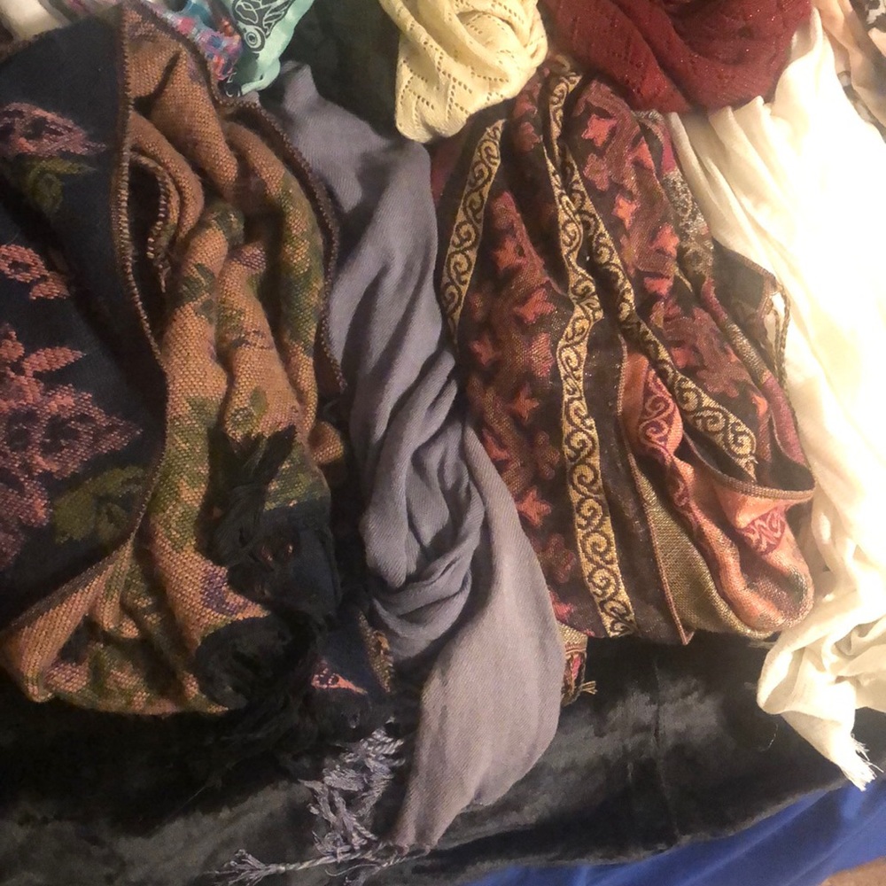 Scarfs
